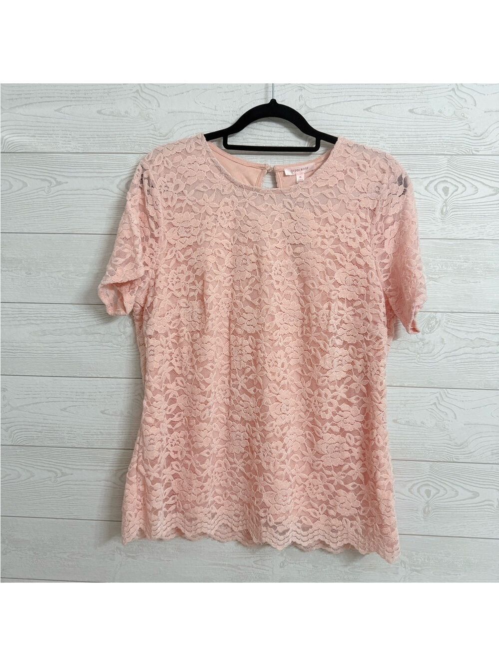 Teddi Rose Women’s Pink Lace Short Sleeve Shirt. Size XL